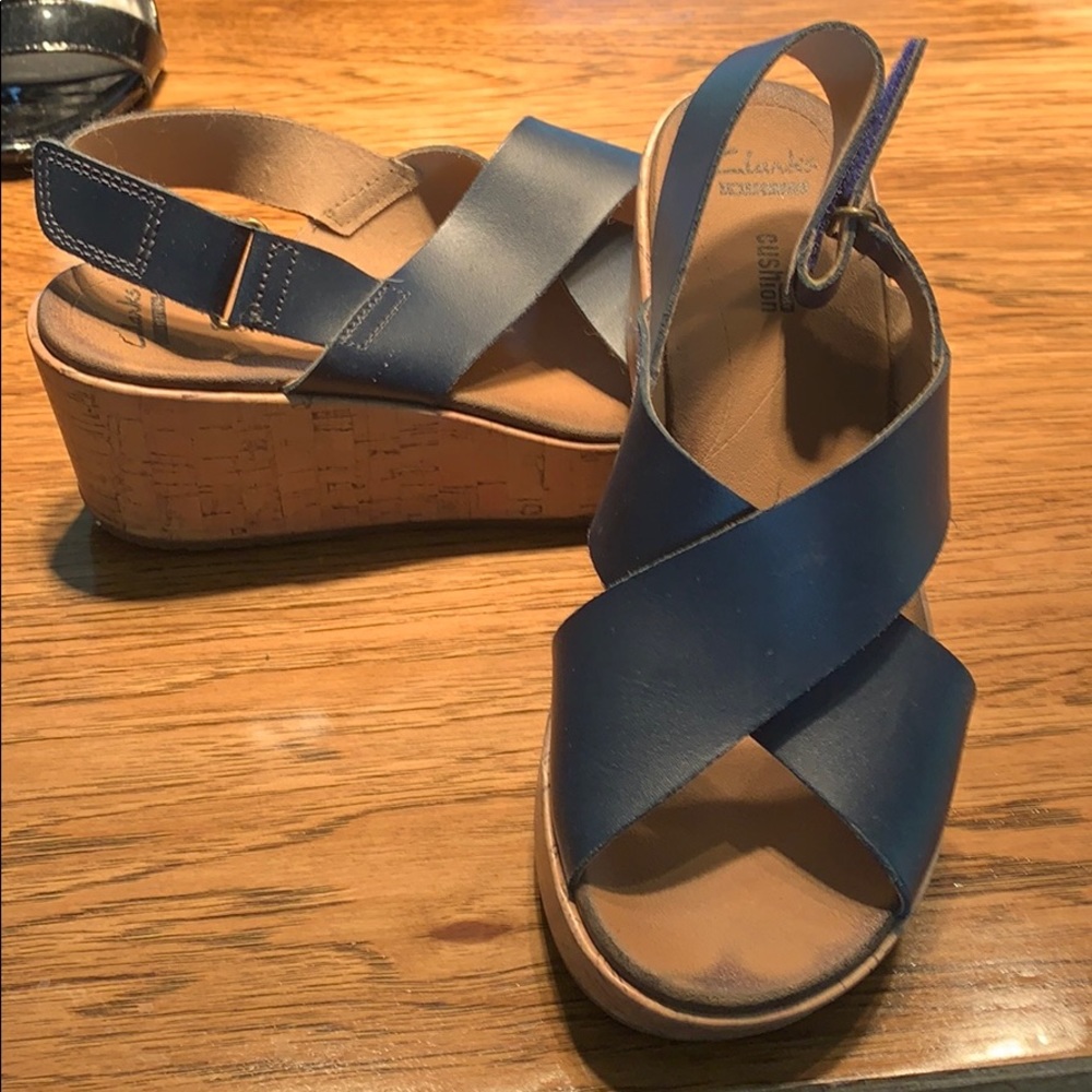 Clark’s Navy Blue Wedge Sandals
